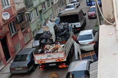 B­u­r­s­a­­d­a­ ­b­i­r­ ­ç­ö­p­ ­e­v­ ­v­a­k­a­s­ı­ ­d­a­h­a­:­ ­2­ ­k­a­m­y­o­n­ ­ç­ö­p­ ­ç­ı­k­t­ı­